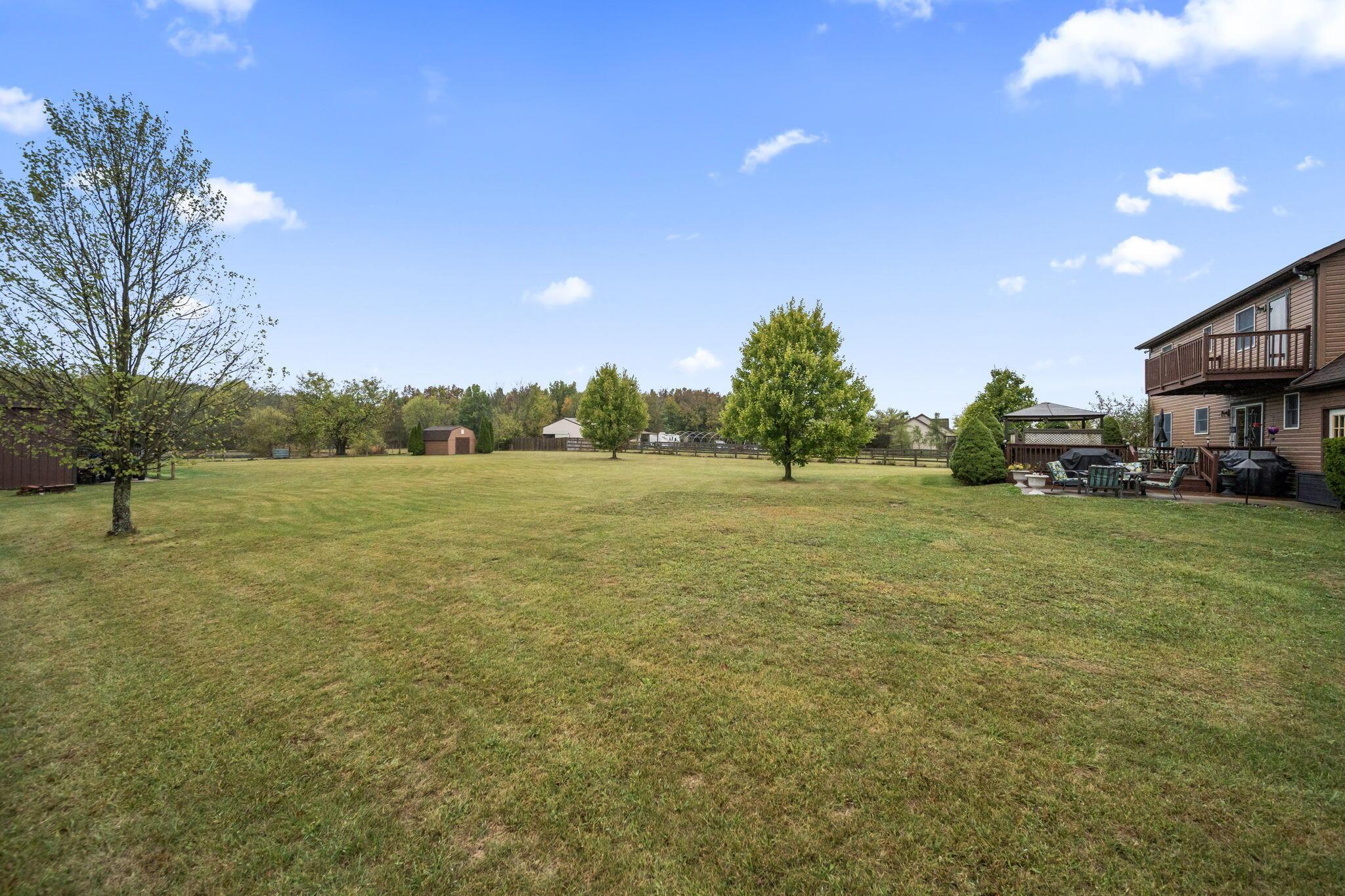 828 County Rd 142 S