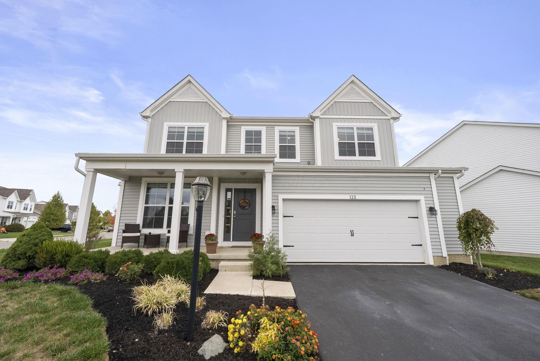 123 Ratcliff Lane