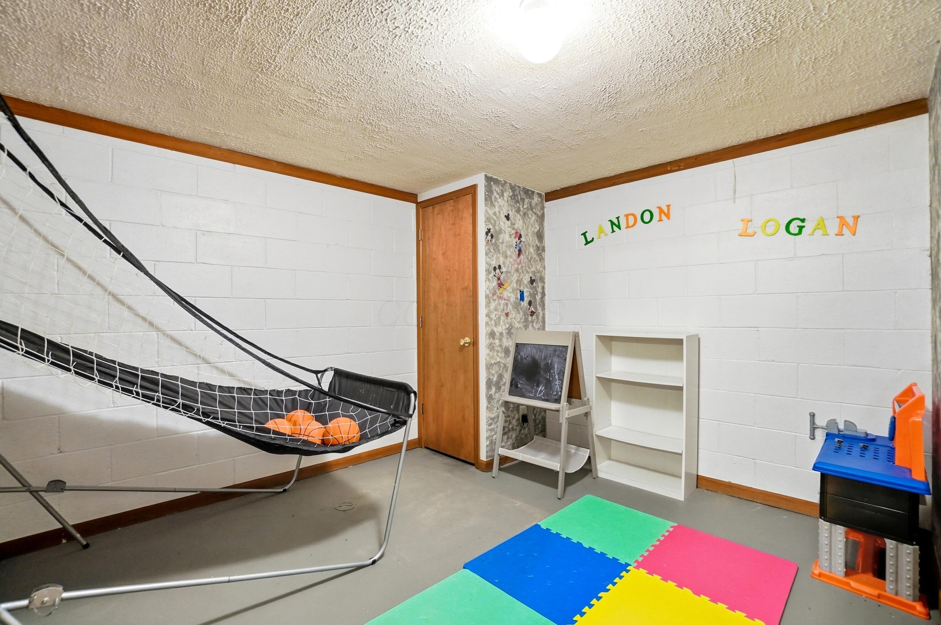 1370 Wild Horse Drive