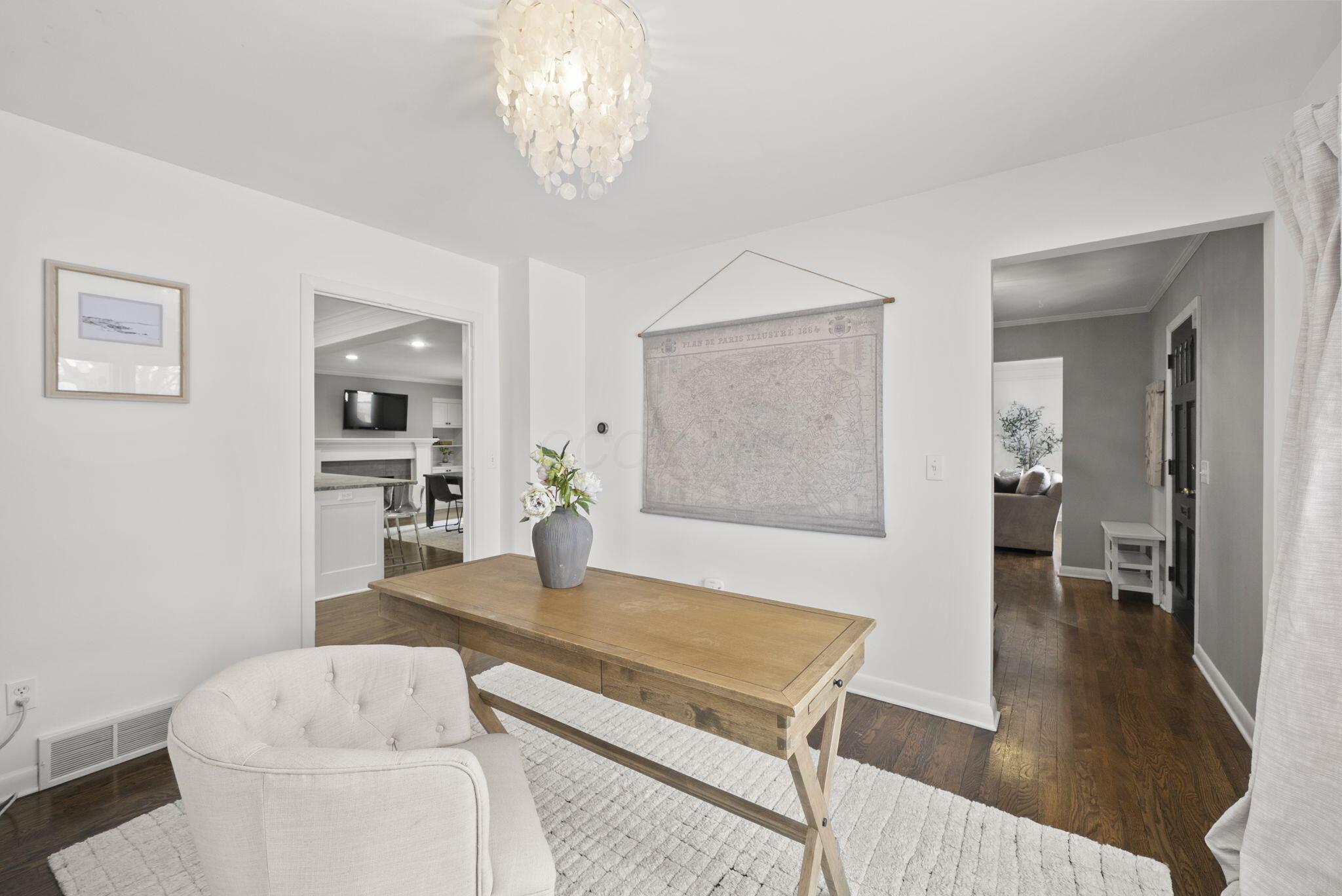 2748 Tremont Road
