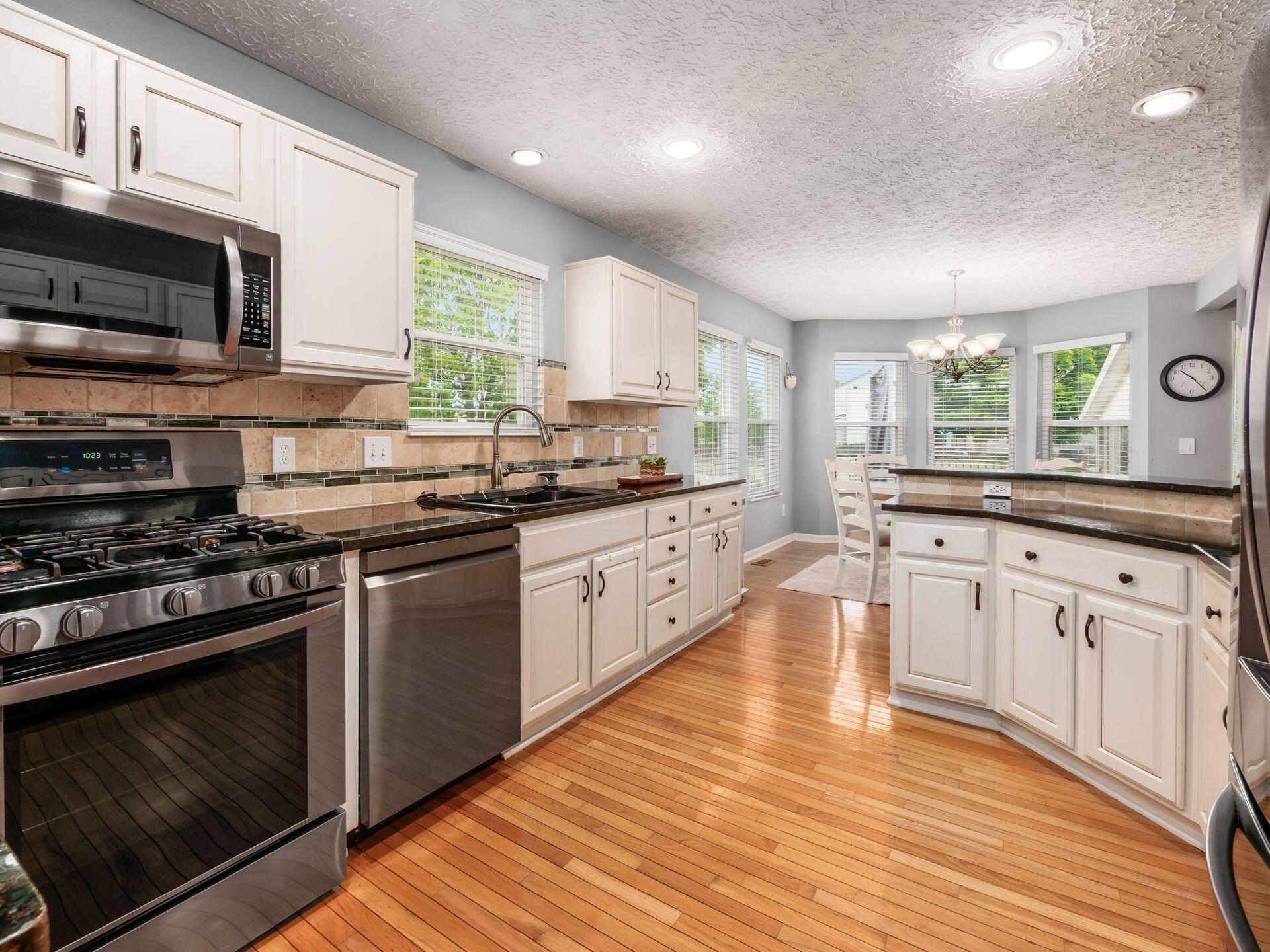 5490 Old Creek Lane