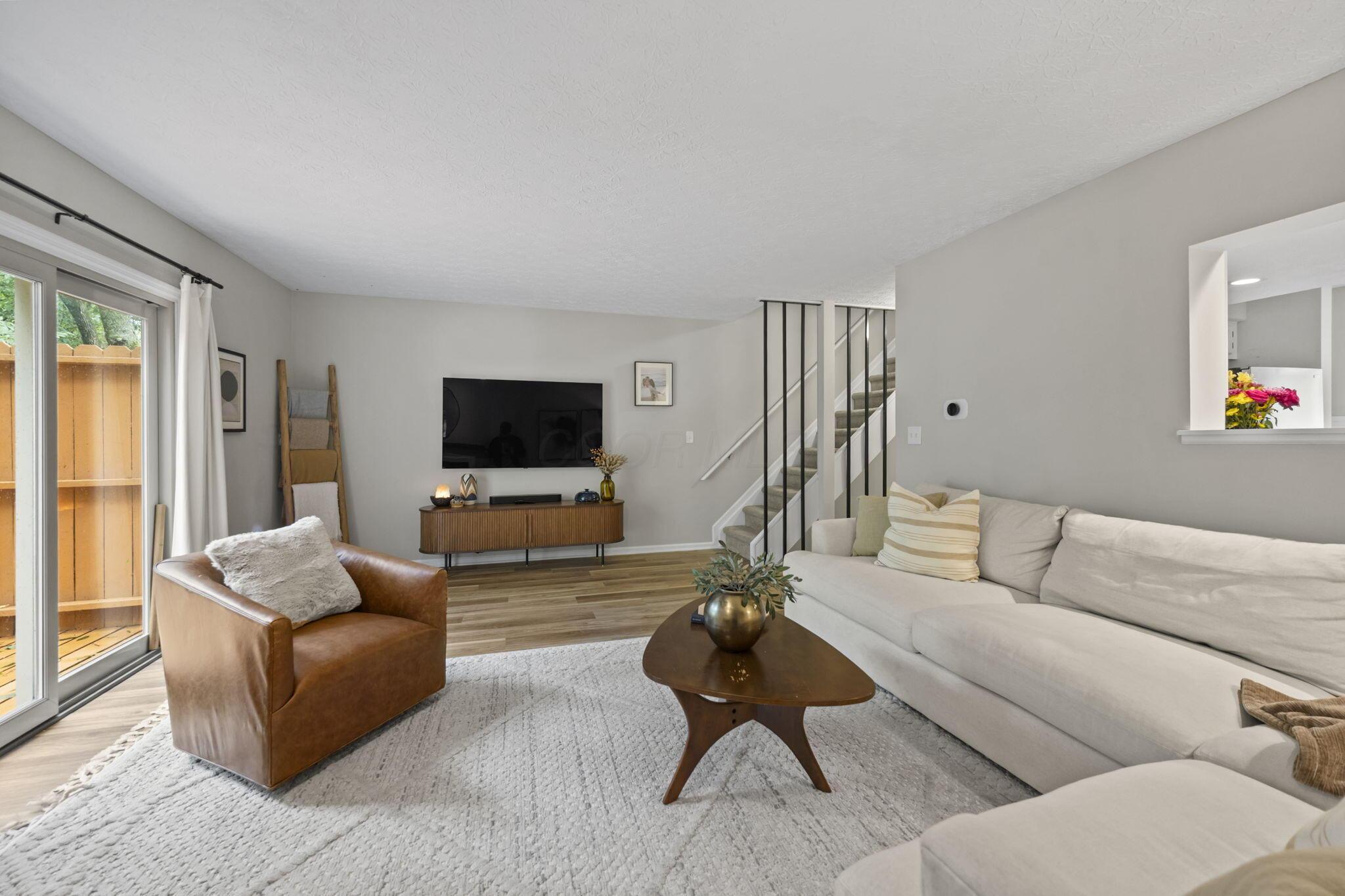 3262 Brookview Way, 11