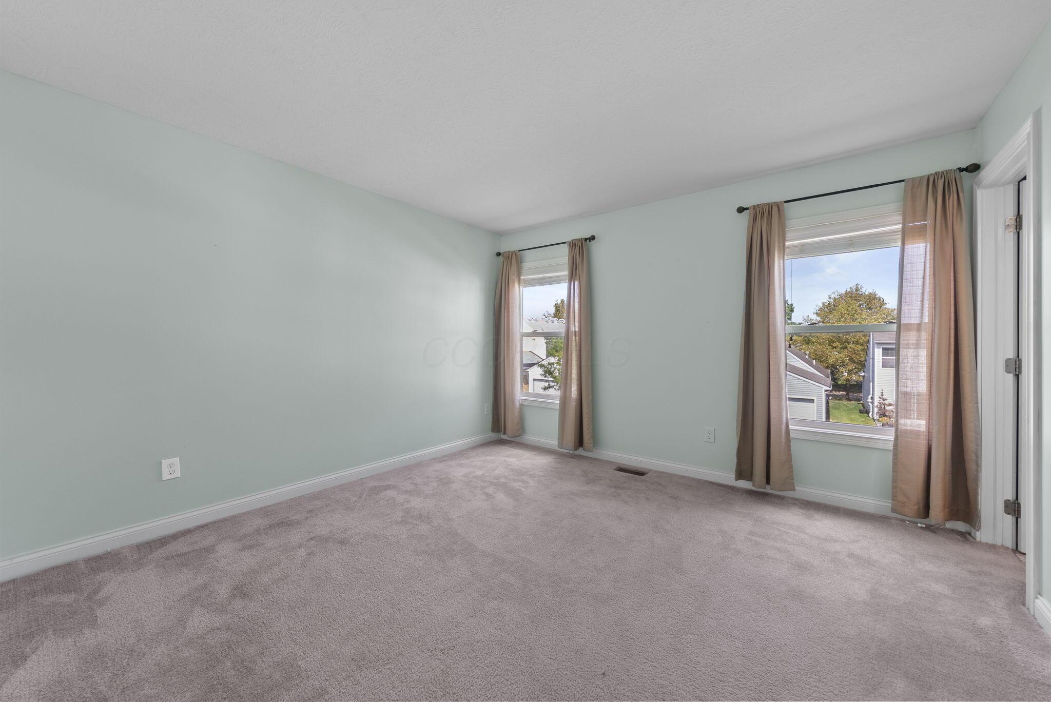 6192 Brassie Avenue, 405