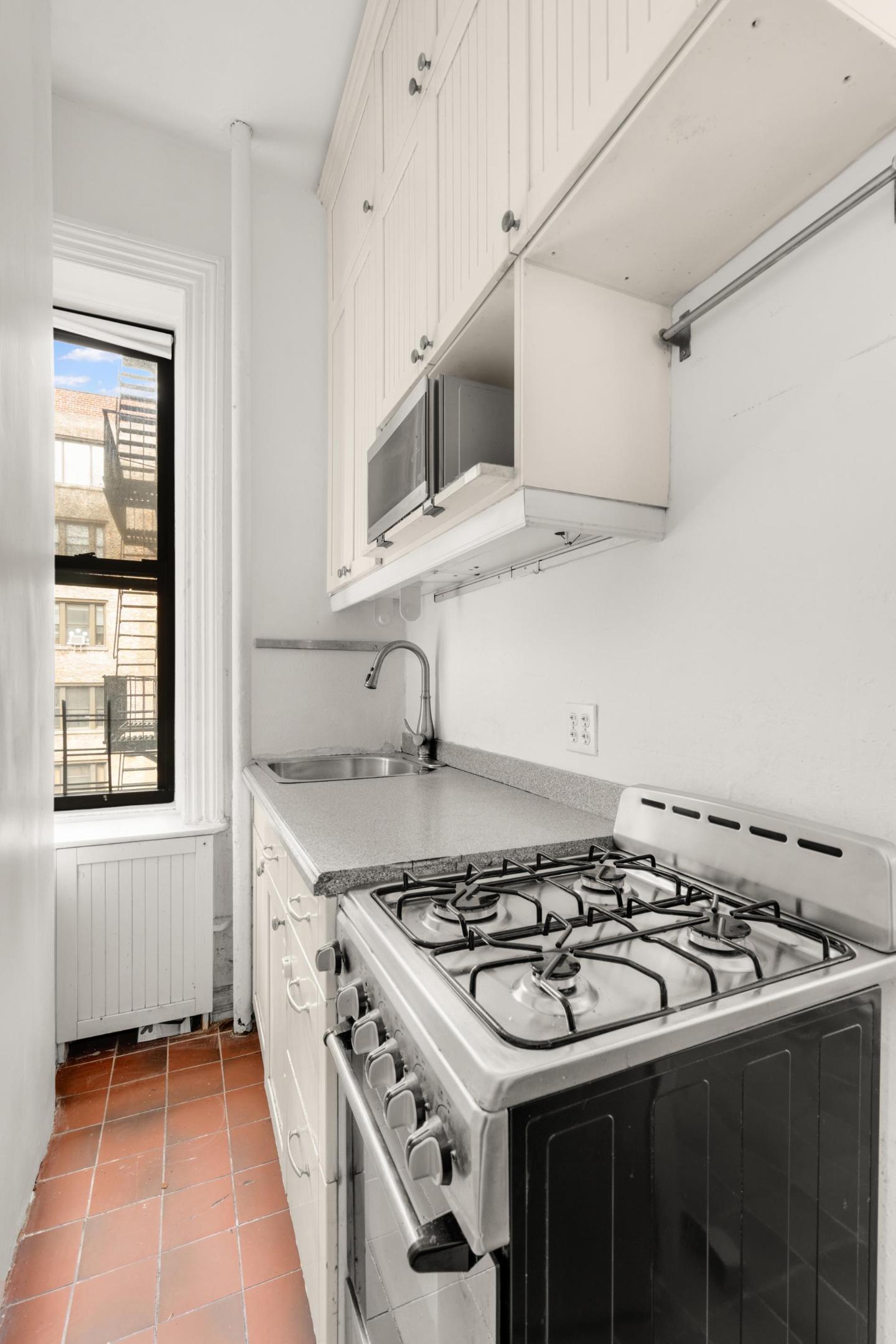 615 W 113th Street 312