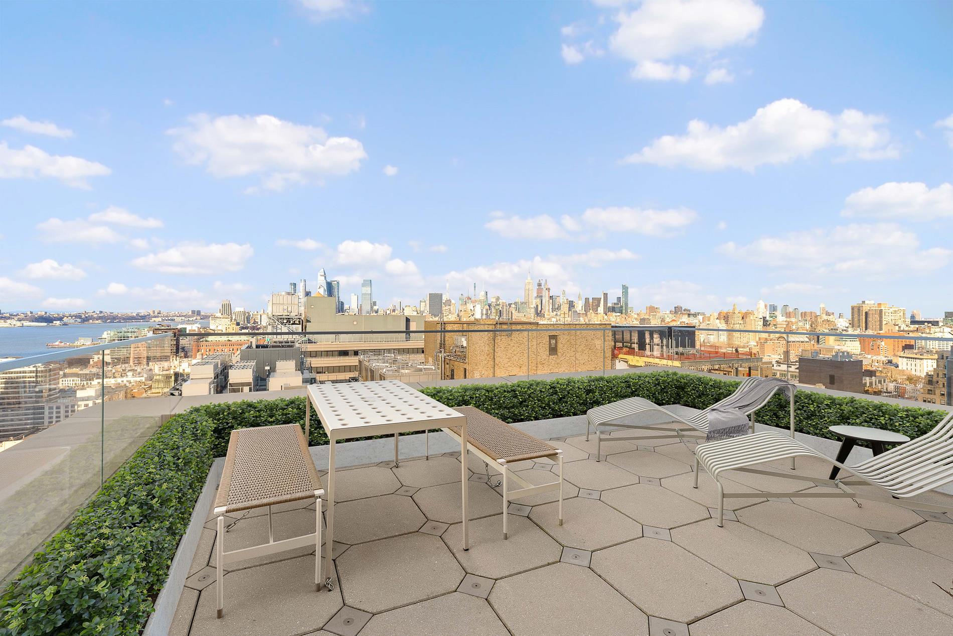 110 Charlton Street PH-C