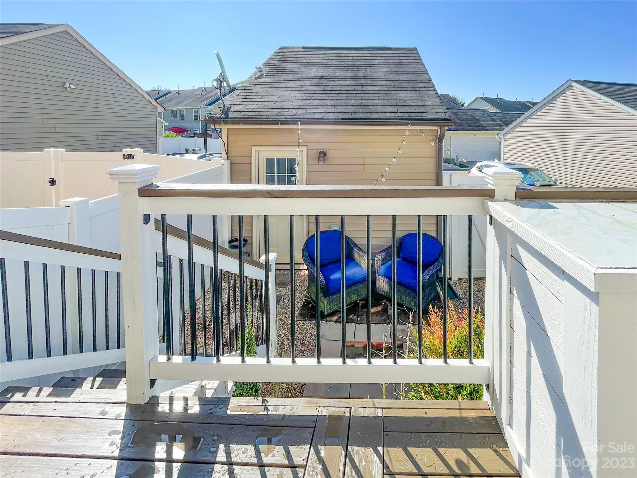6948 Colonial Garden Drive