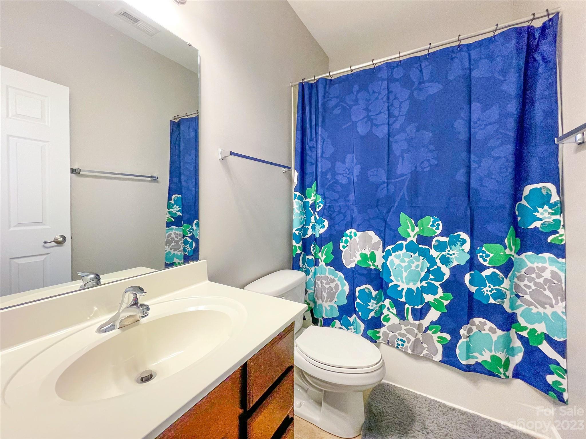 6948 Colonial Garden Drive