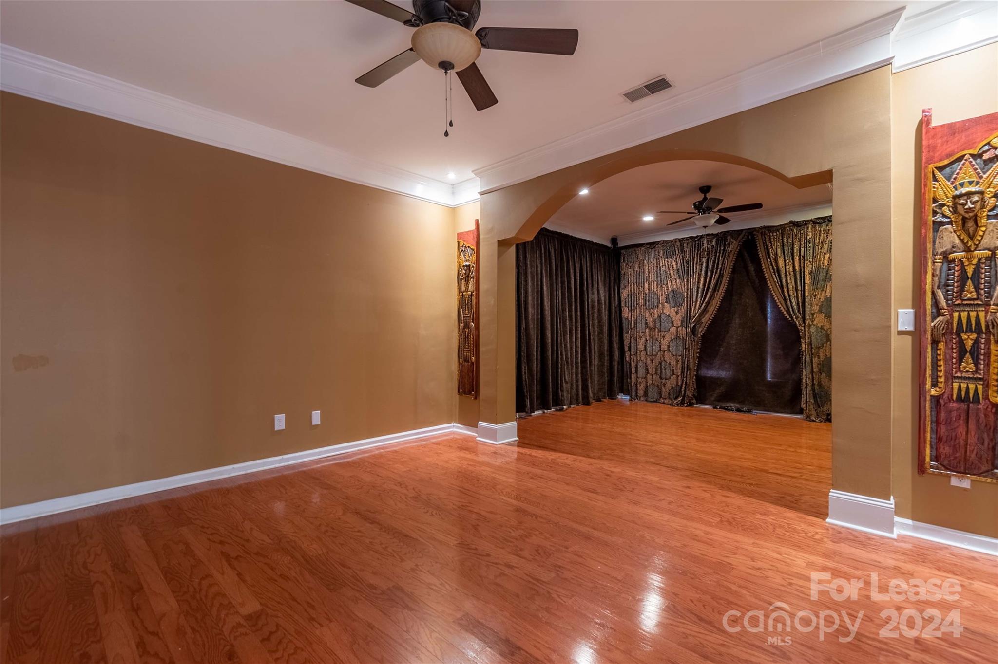 133 Steeplechase Avenue