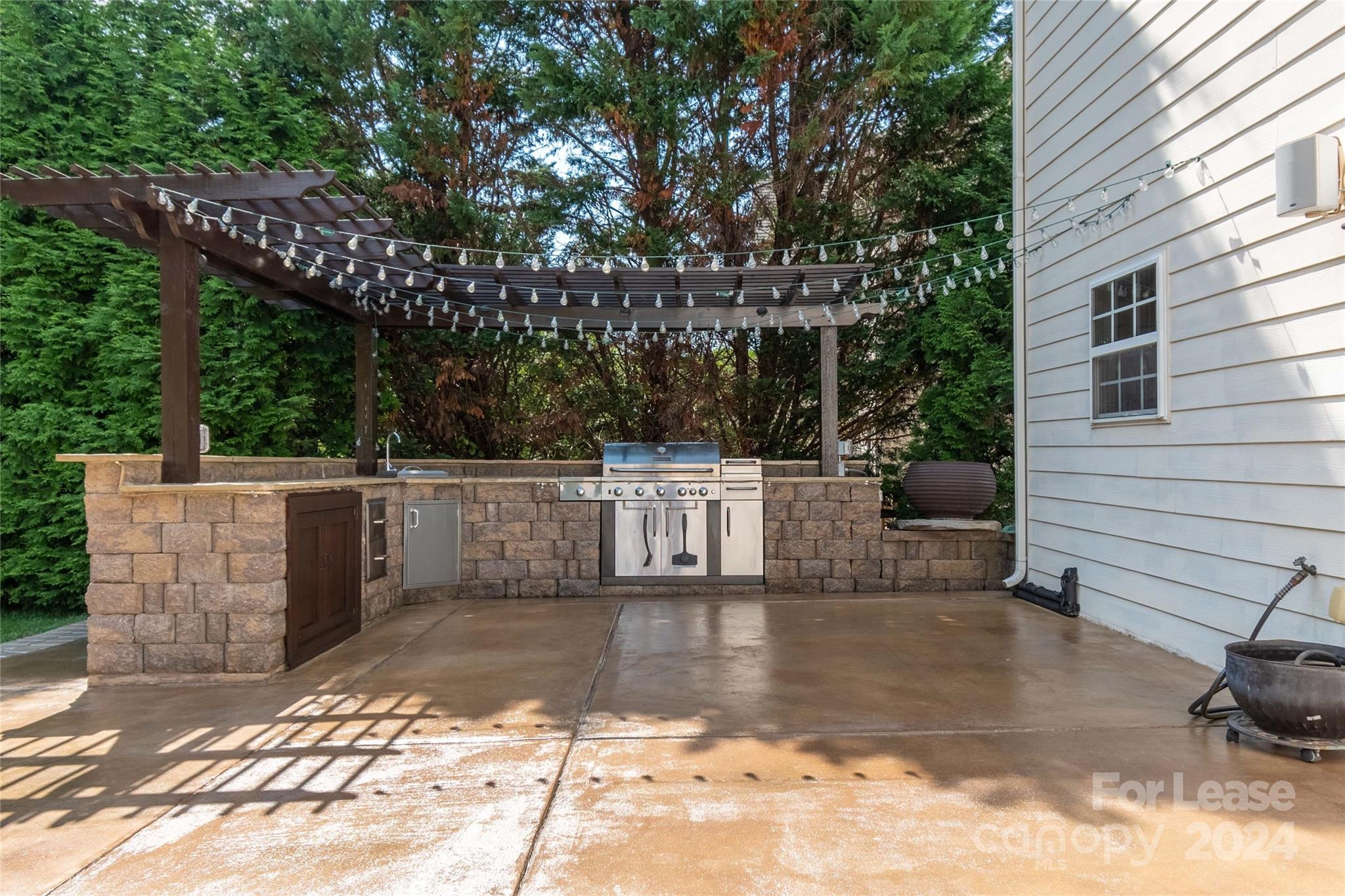133 Steeplechase Avenue