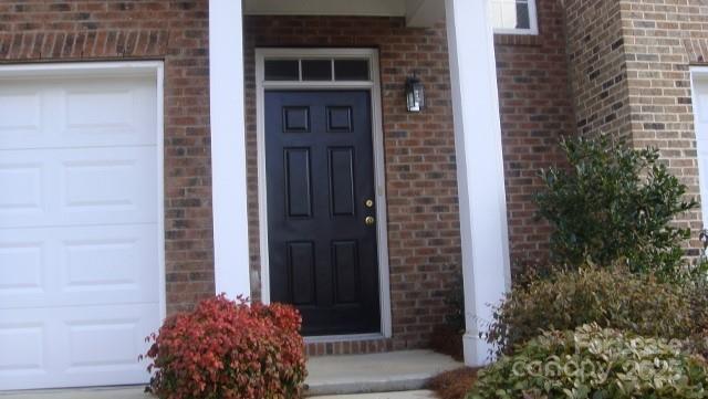 9626 Walkers Glen Drive NW