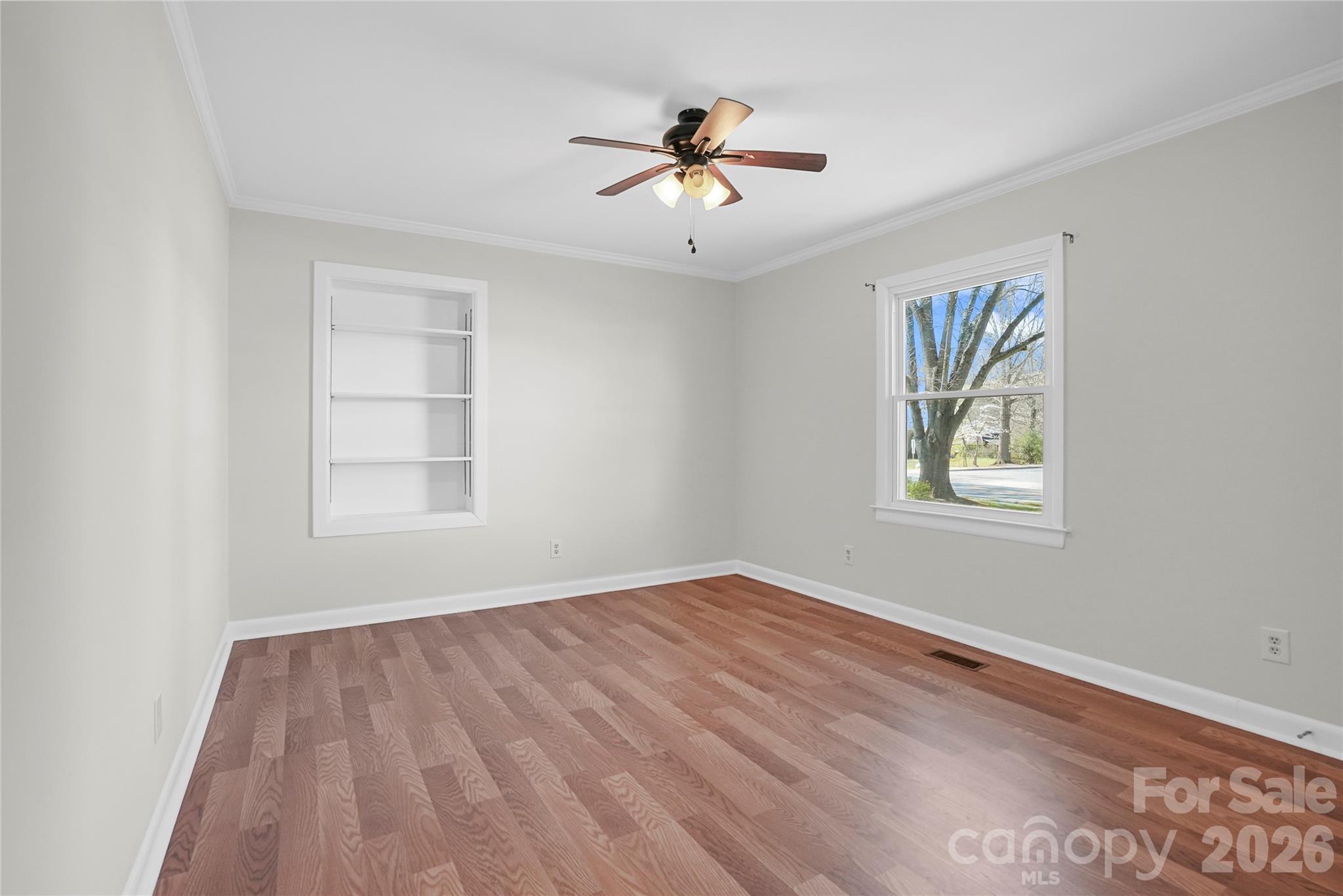 846 S Magnolia Street