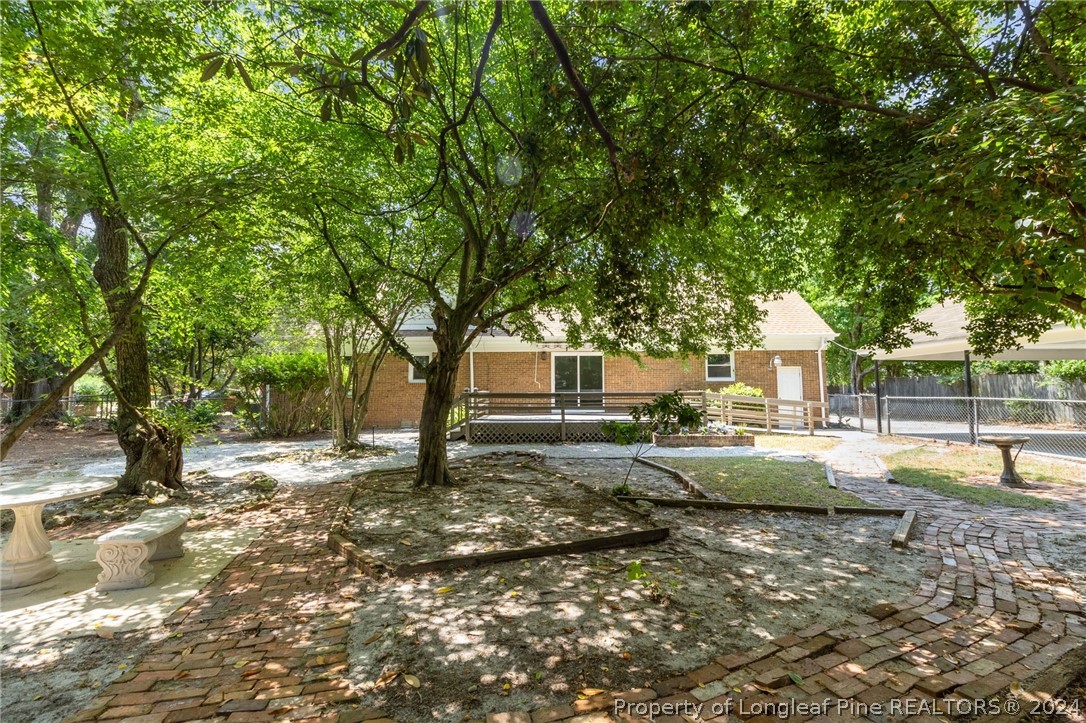 2718 Mirror Lake Drive