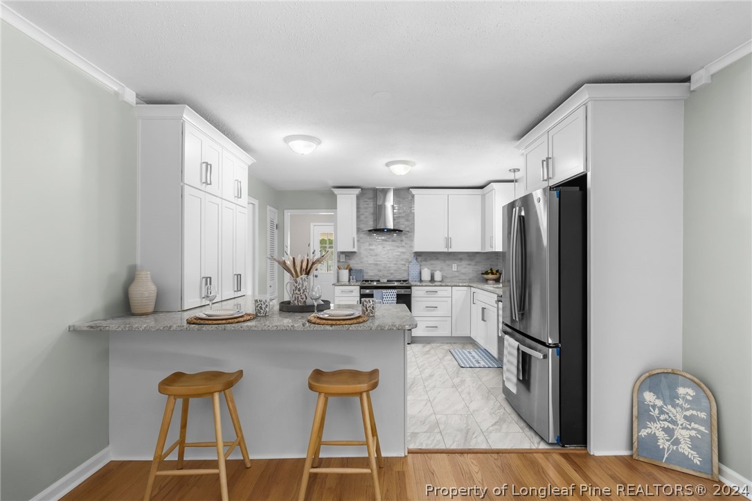 2718 Mirror Lake Drive