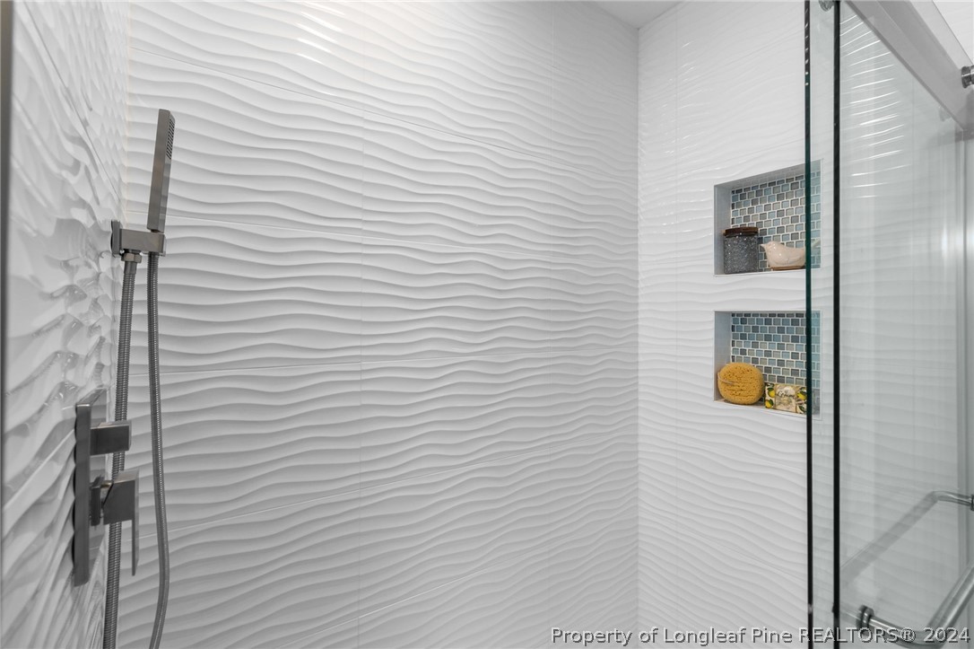 2718 Mirror Lake Drive