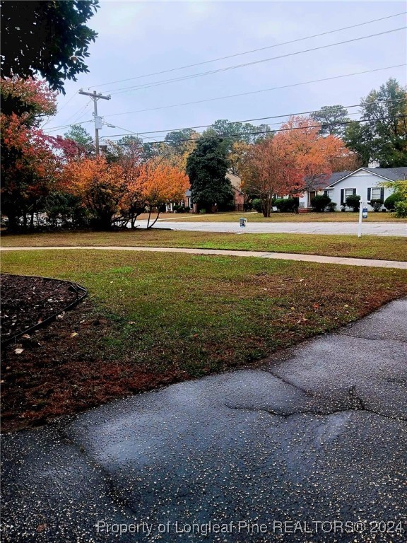 2718 Mirror Lake Drive