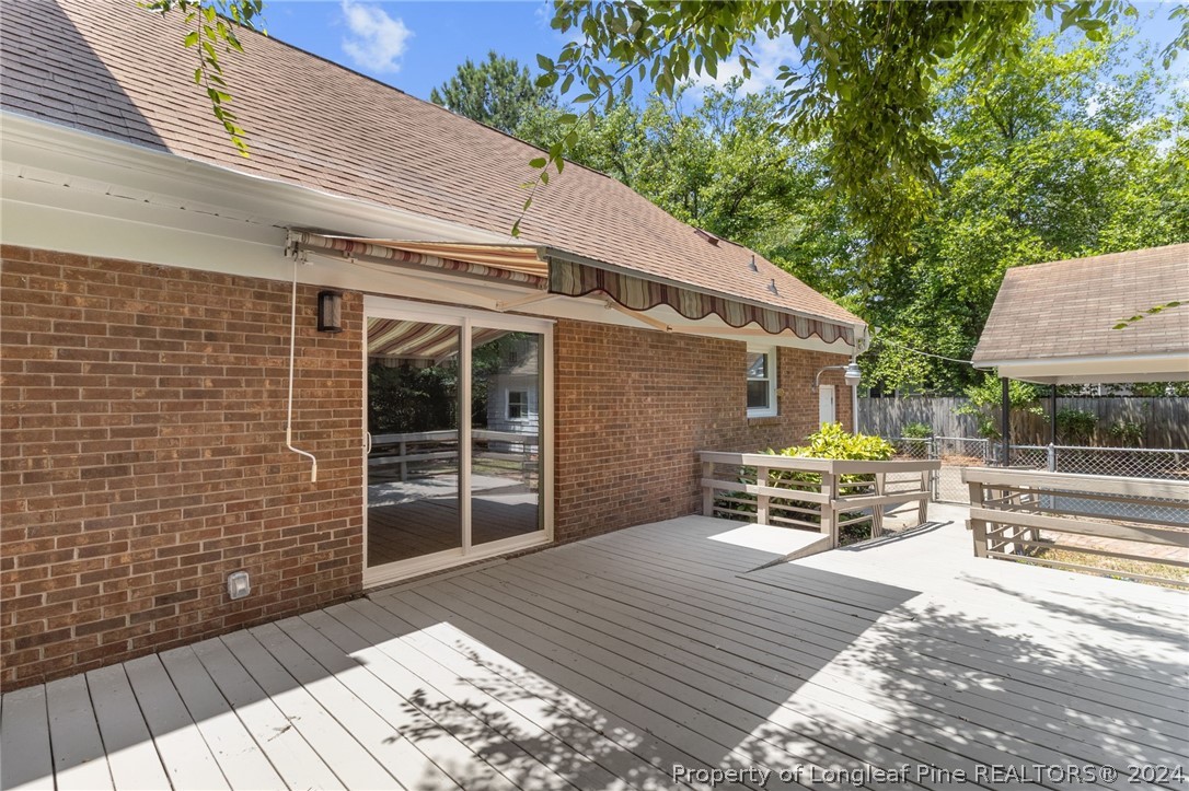 2718 Mirror Lake Drive