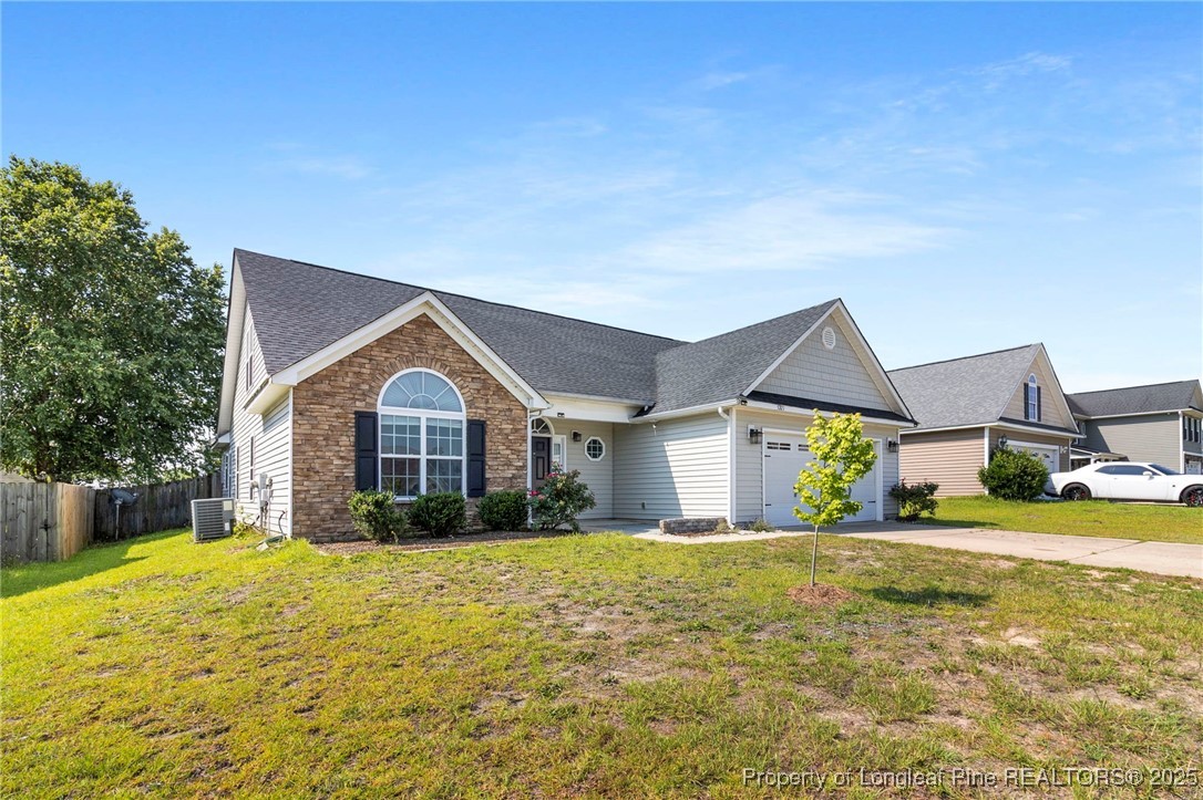 5321 Woodpecker Drive