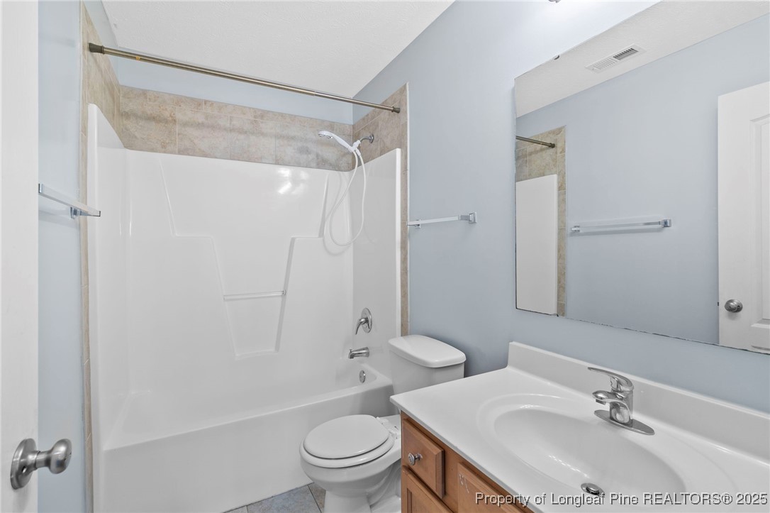 5321 Woodpecker Drive