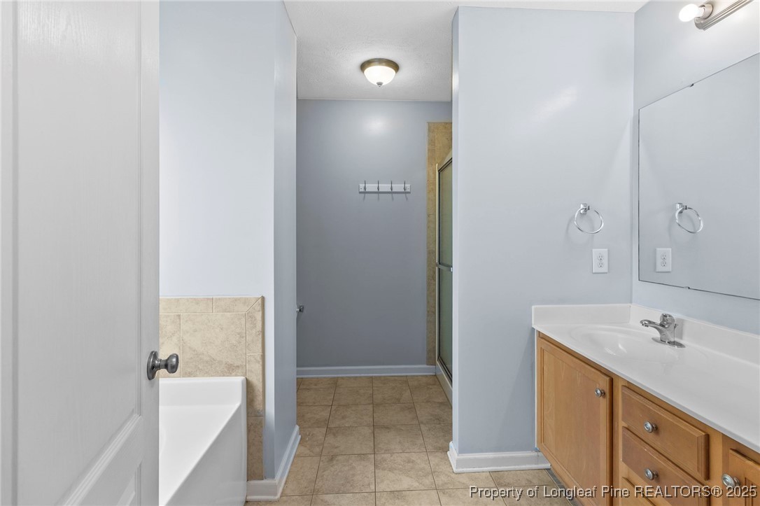 5321 Woodpecker Drive