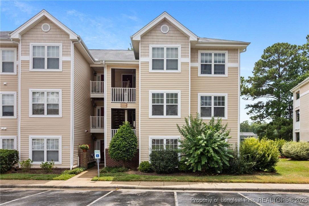 3314 Harbour Pointe Place 104