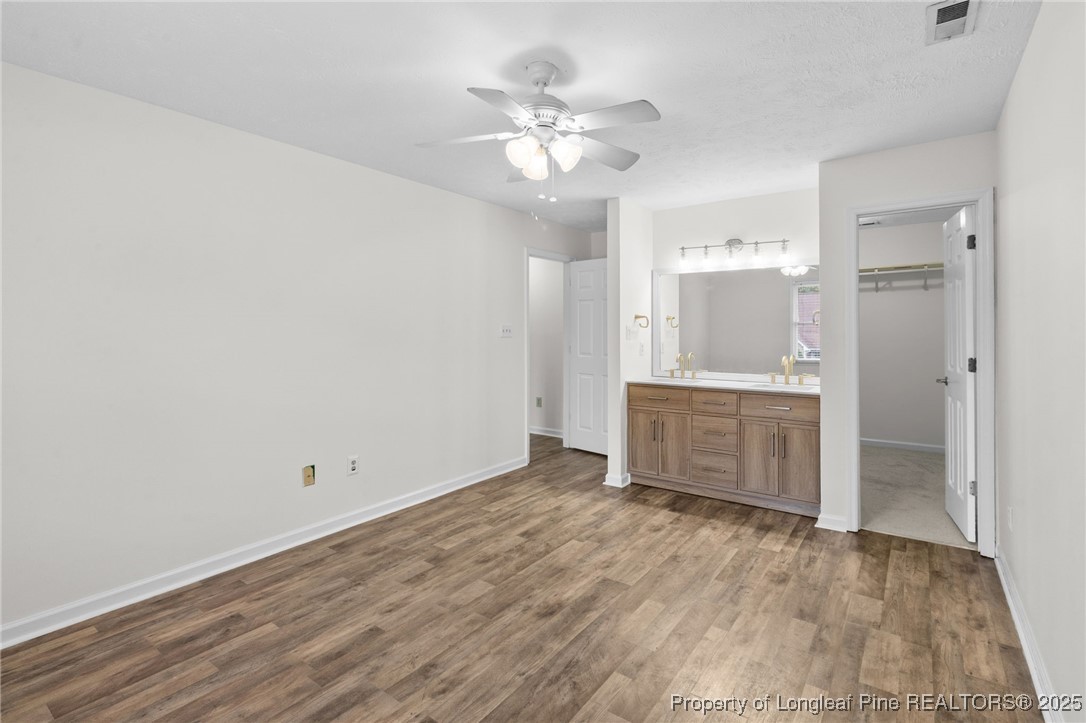 5326 Amberhill Court