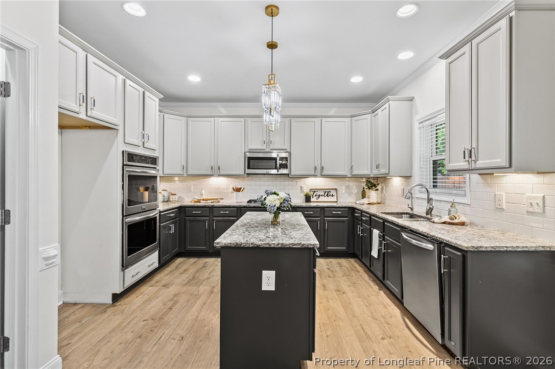 3324 Amour Drive