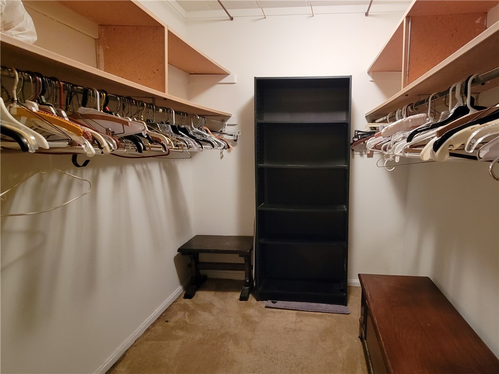 201 Grant St 607