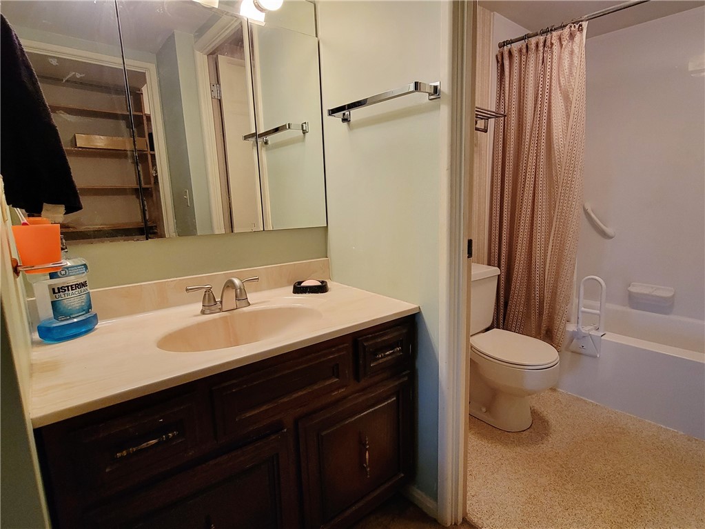 201 Grant St 607