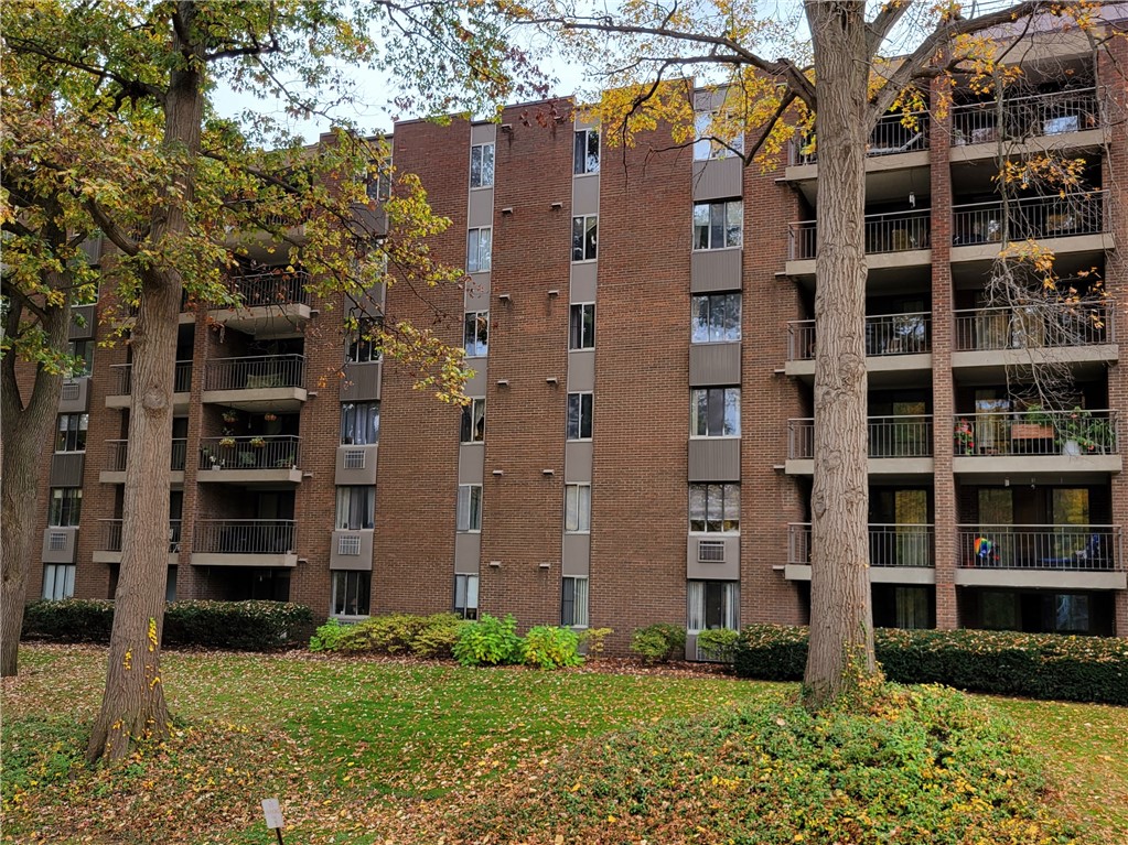 201 Grant St 607