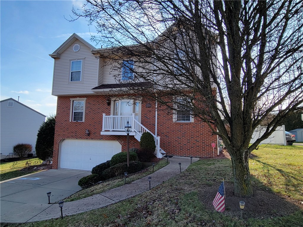 1421 Sandstone Dr