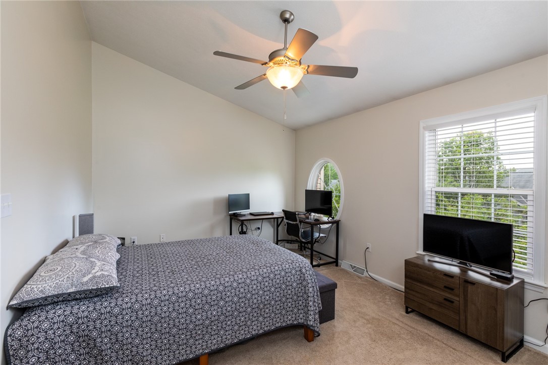 10572 Cherry Grove Ct