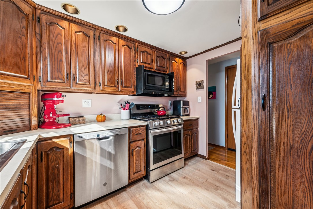 186 Courtney Drive