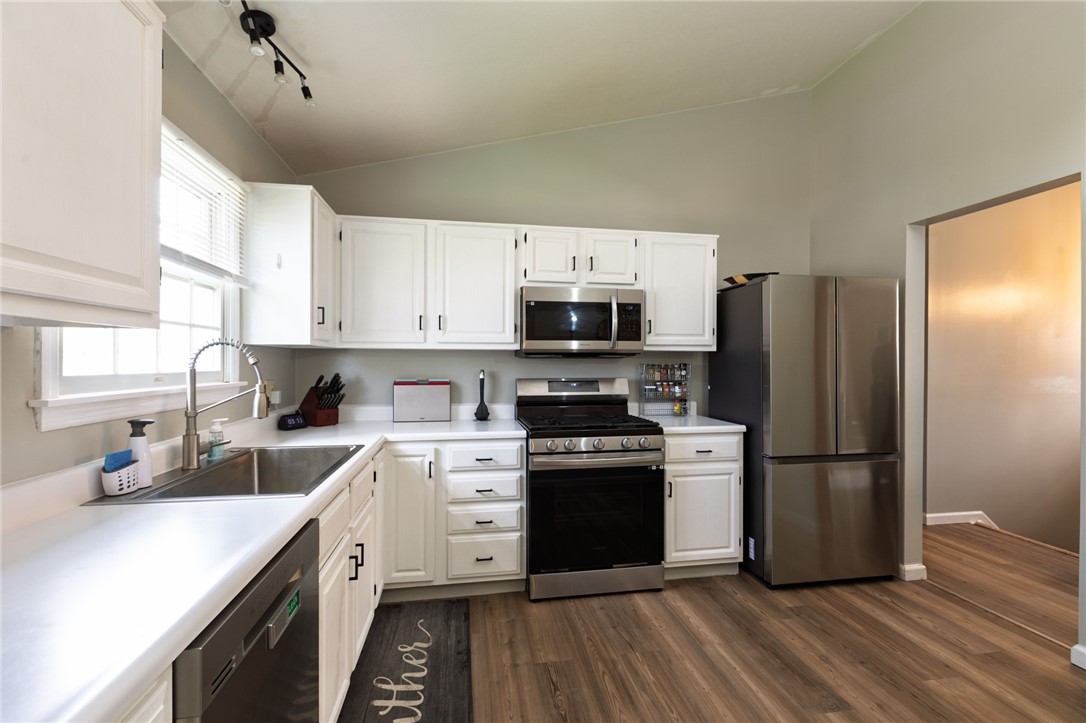 100 Loire Valley Dr