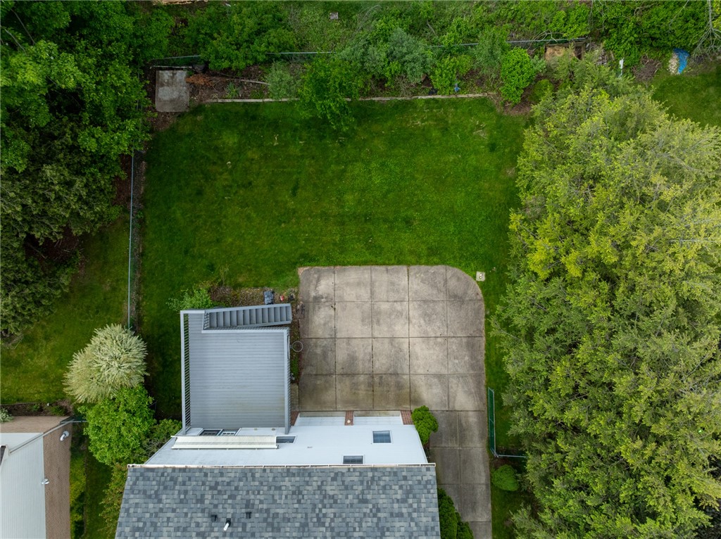 98 Loire Valley Dr