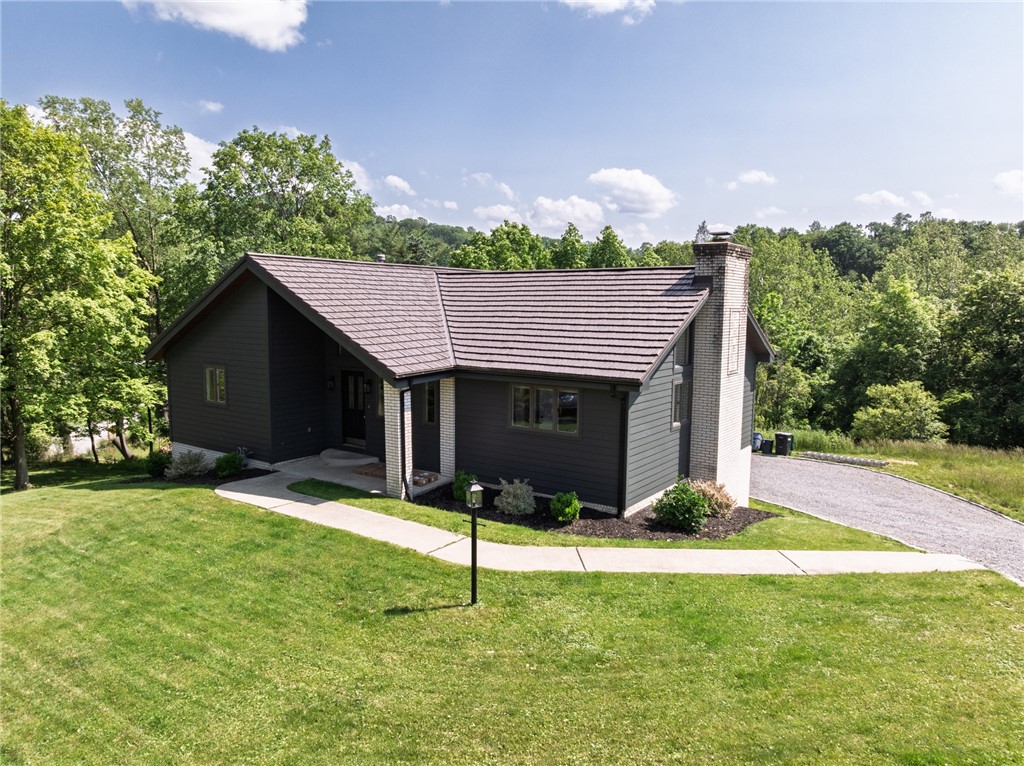 2420 Thomas Dr