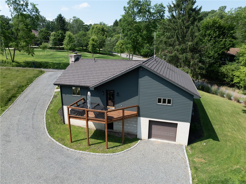 2420 Thomas Dr