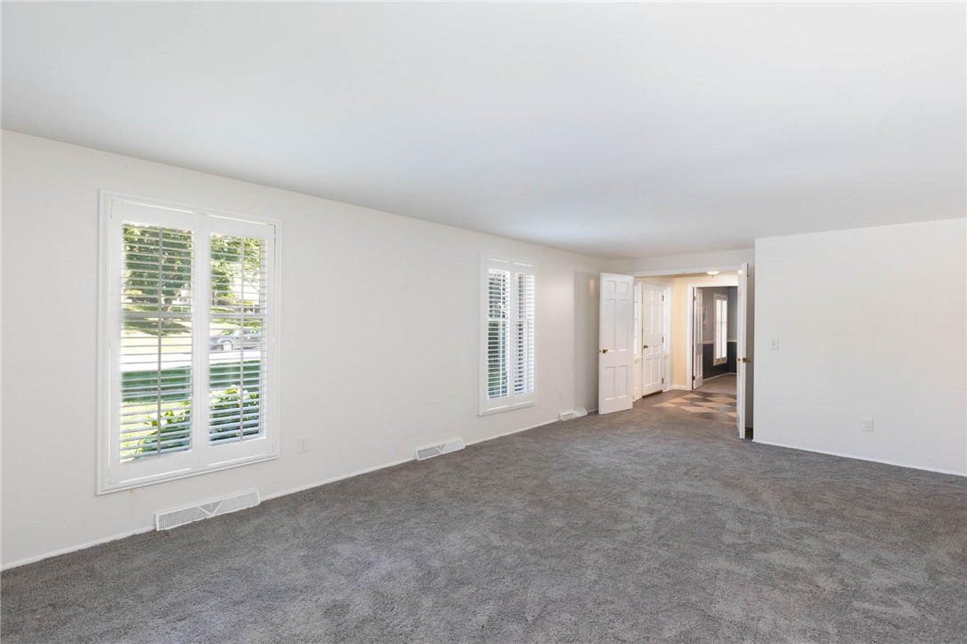 1910 Overland Ct