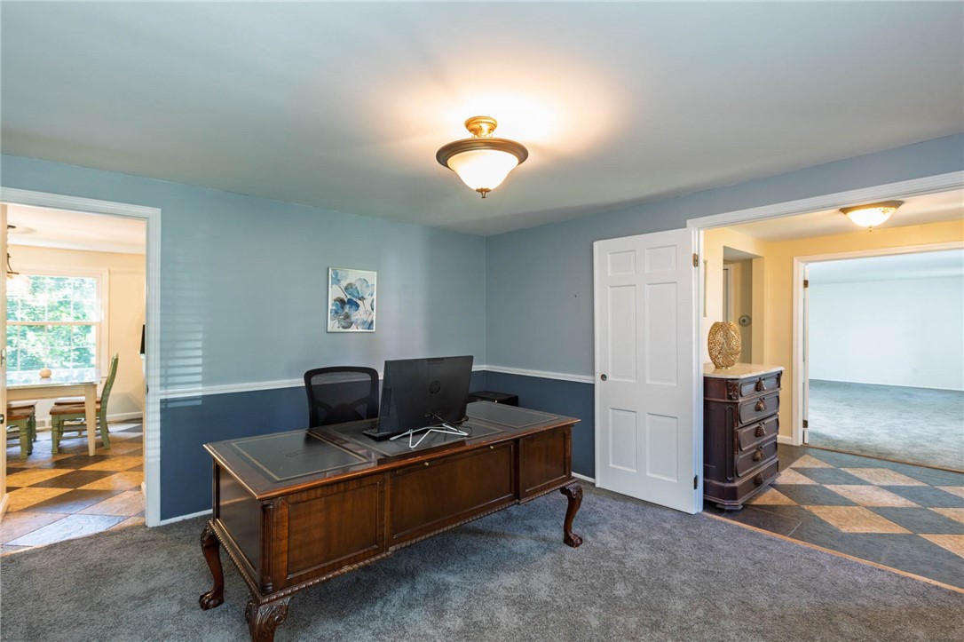 1910 Overland Ct