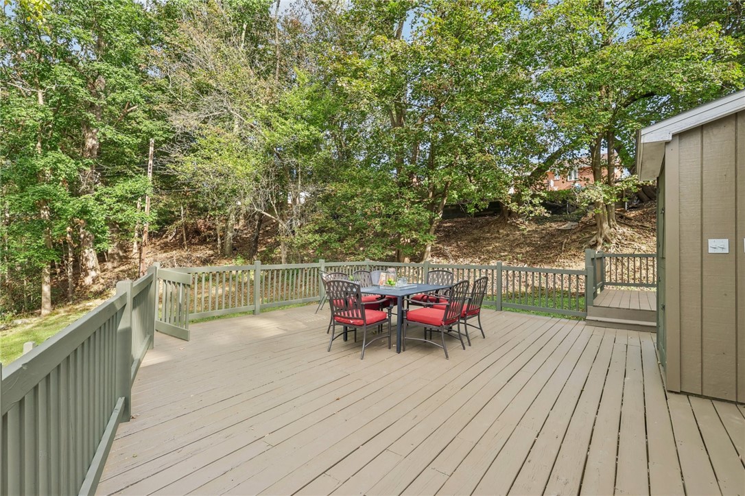 151 Mcintyre Rd