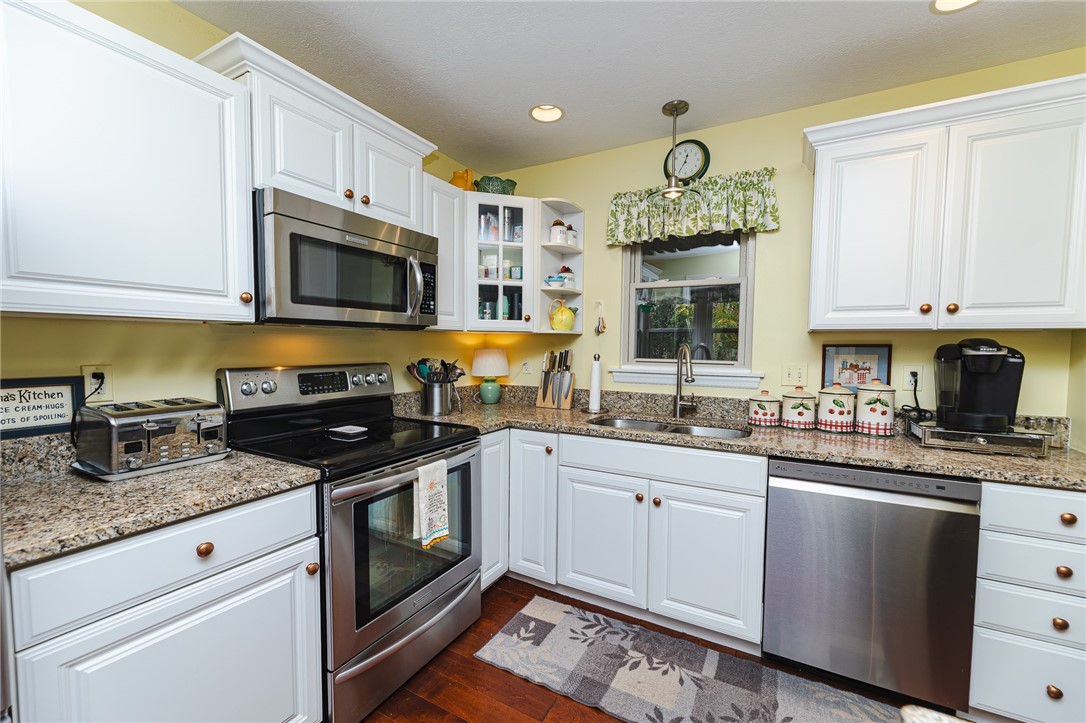 414 Anna Marie Dr
