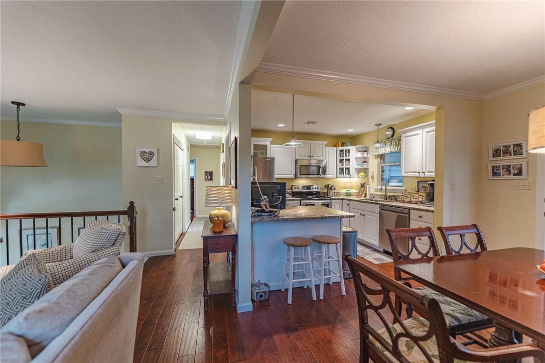 414 Anna Marie Dr