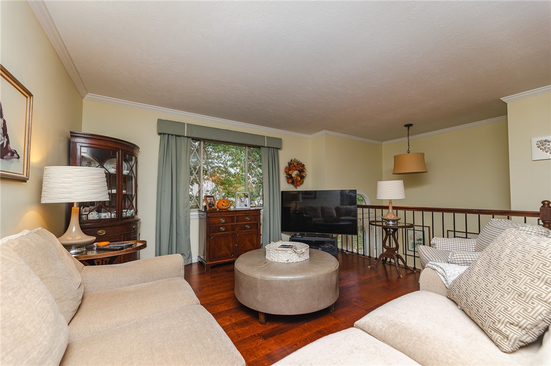 414 Anna Marie Dr