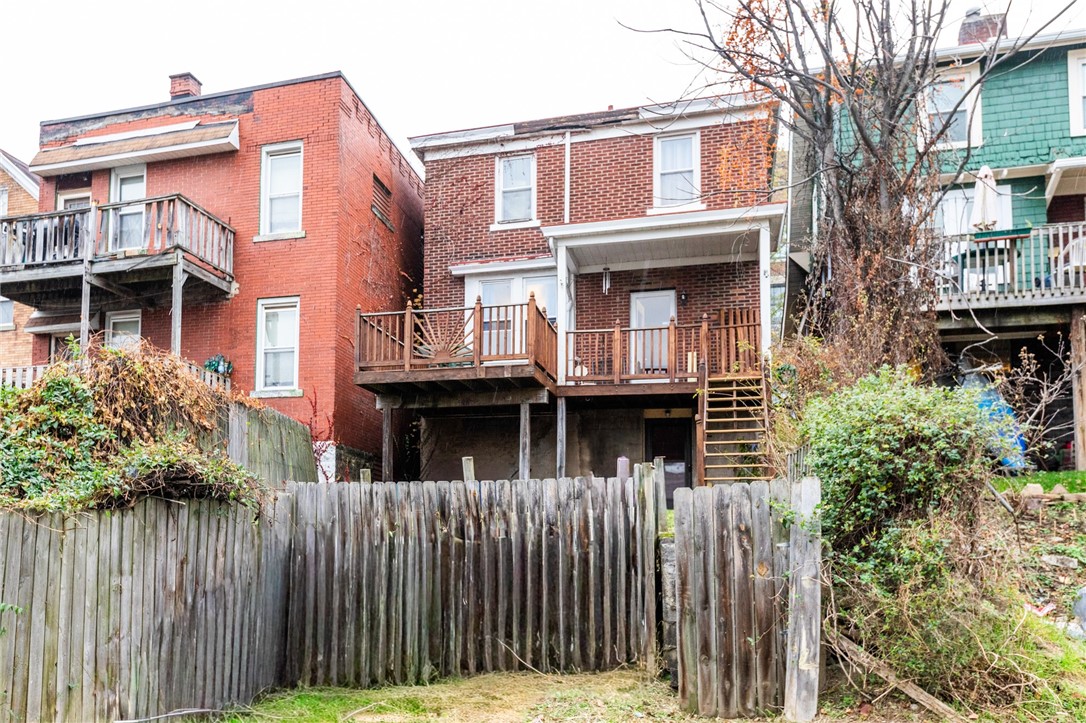 95 Harwood St