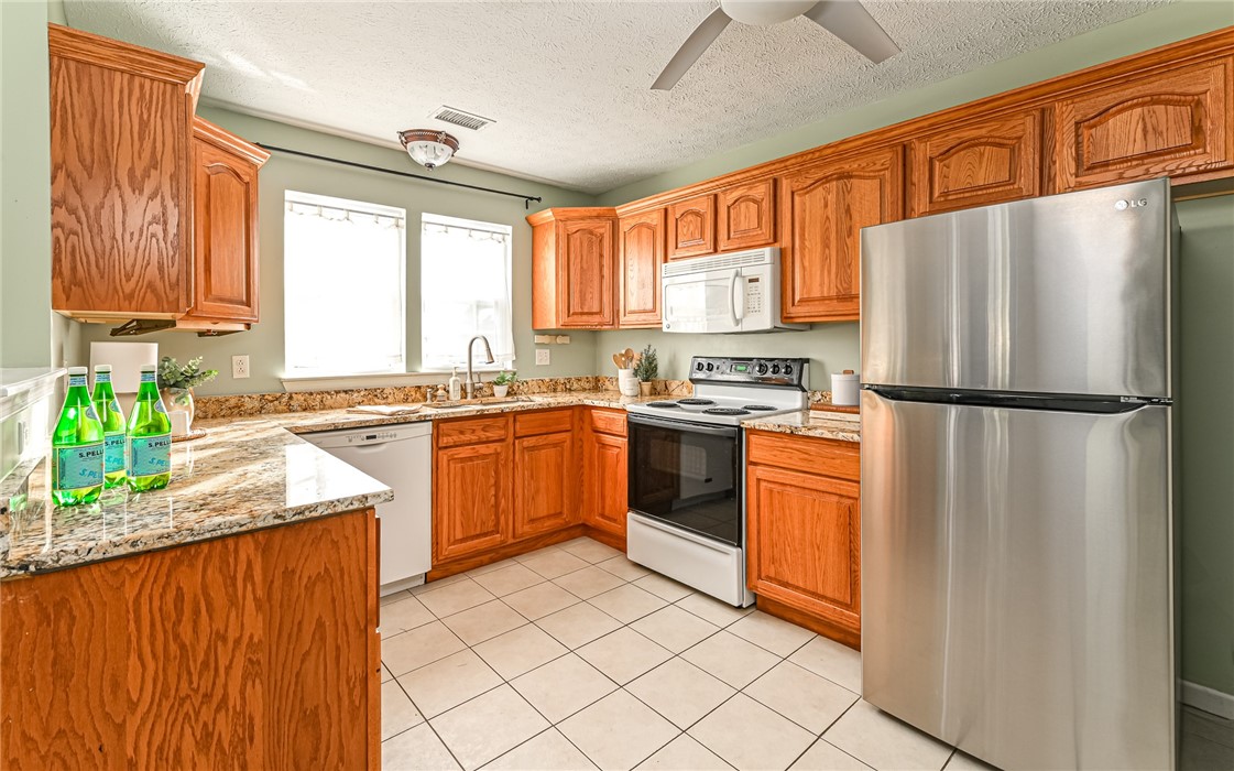 710 Spencer Woods Dr