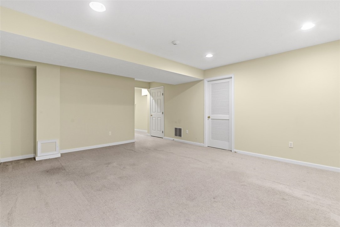 154 Southern Valley Ct