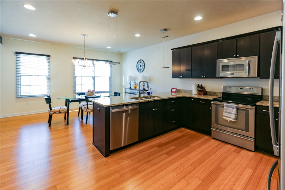 161 S 16th St