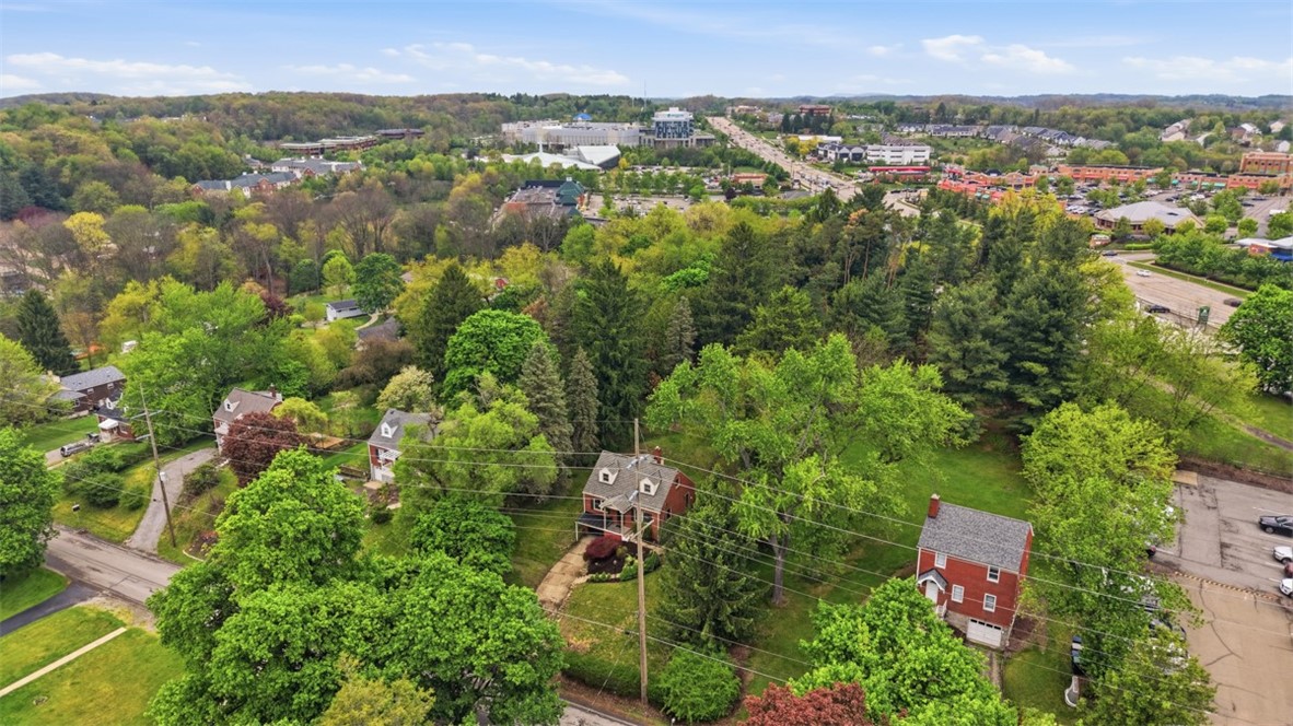 131 Manor Rd