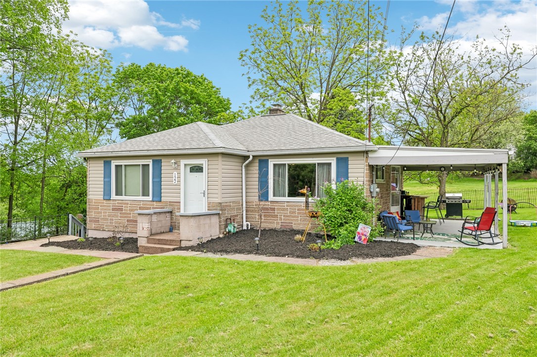 122 Hillcrest Dr