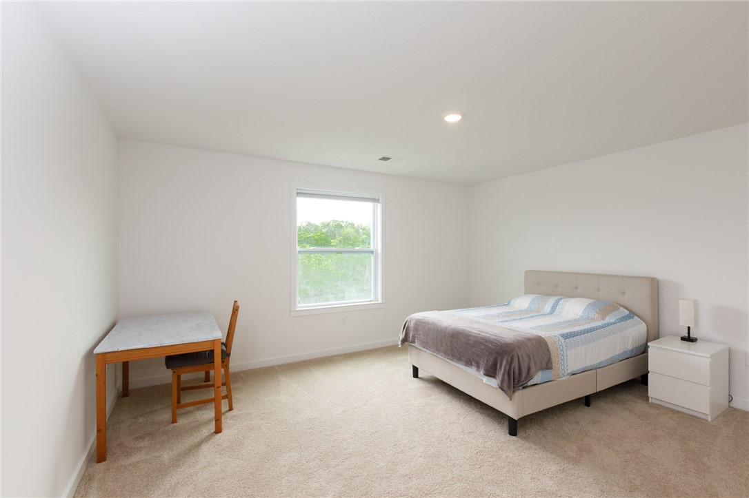 109 Mesa Dr