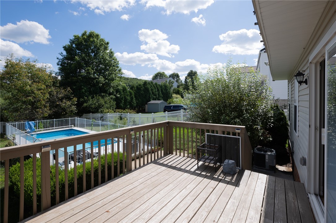 1421 Sandstone Dr